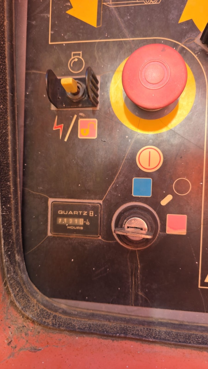 Sold - Articulated Boom Lift - View 2